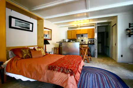 vastu-sleeping-under-beam (2)