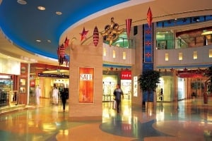 mall-entrance-vastu